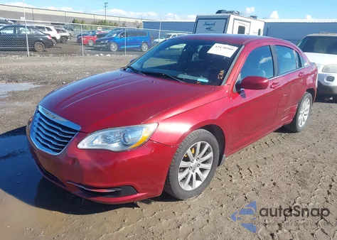 2013 Chrysler 200 Touring from USA, damaged, VIN 1C3CCBBG3DN556536